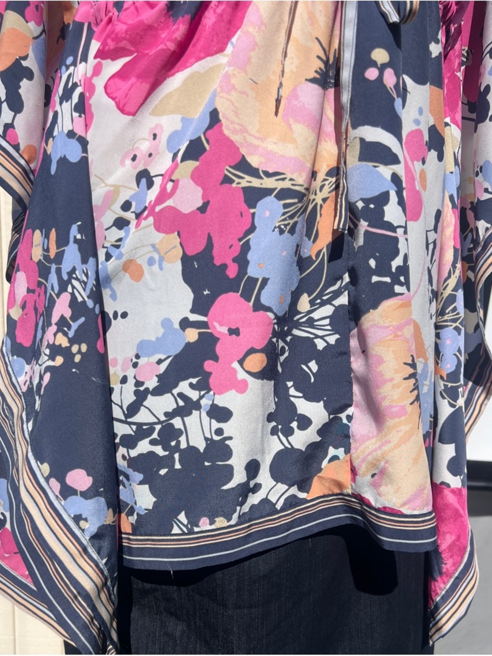 New York & Company Floral Kimono Sleeve Blouse | Boho Tie Waist Top M - Picture 3 of 8